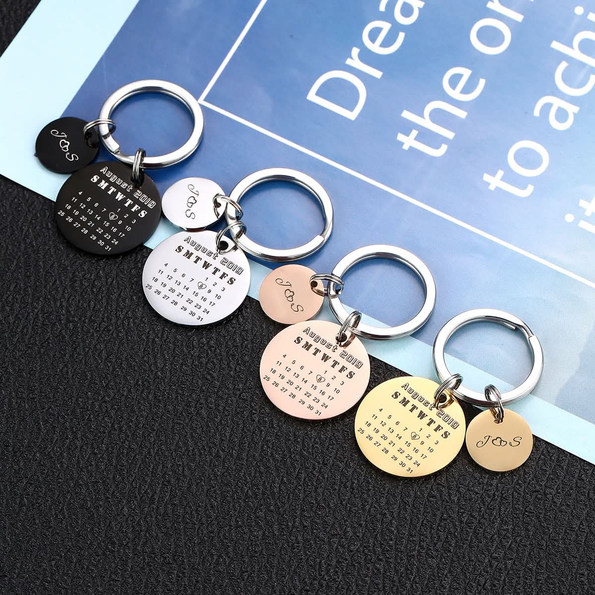 Anniversary Calendar Keychain – Custom Engraved for Couples