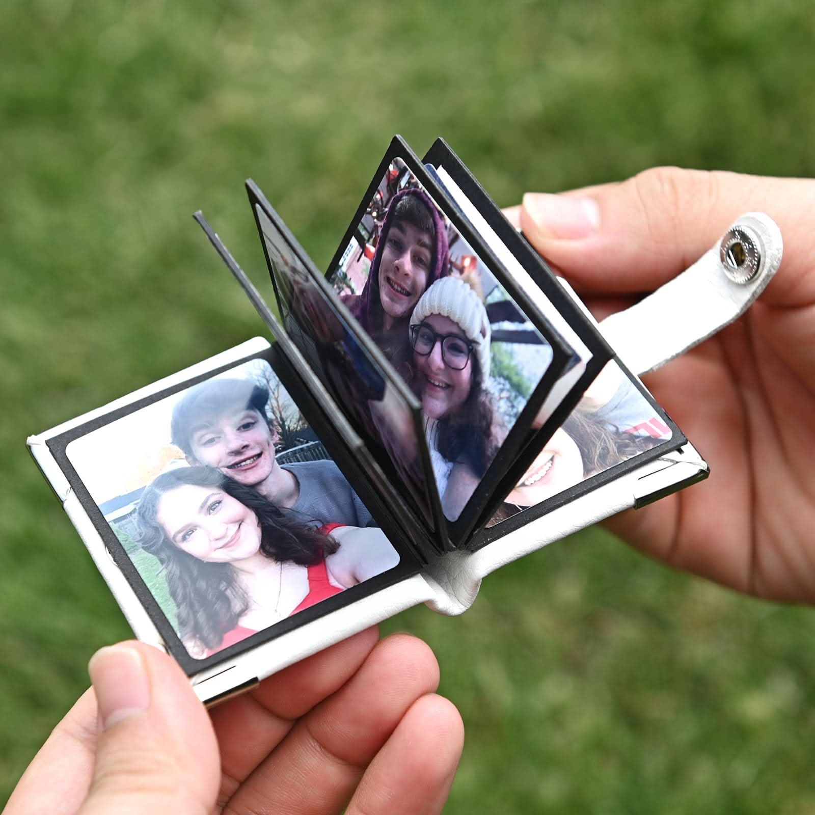 Custom Leather Photo Keychain – Mini Album Gift